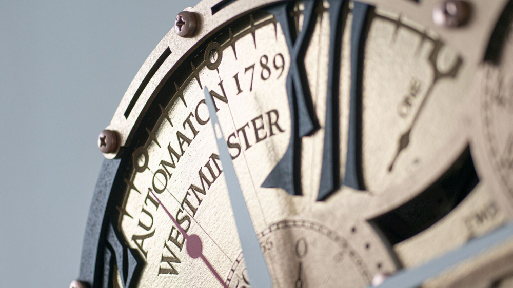 Часы настенные деревянные «Automaton 1789 Westminster» в английском лофт-стиле с движущимися шестерёнками