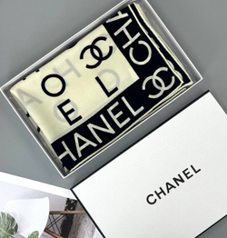 Платок CHANEL