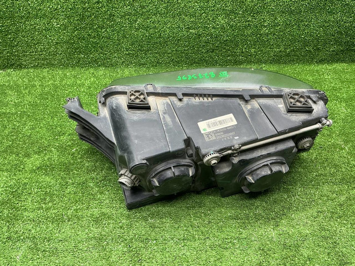 Фара правая Sitrak C7H (2023-н.в.) галоген