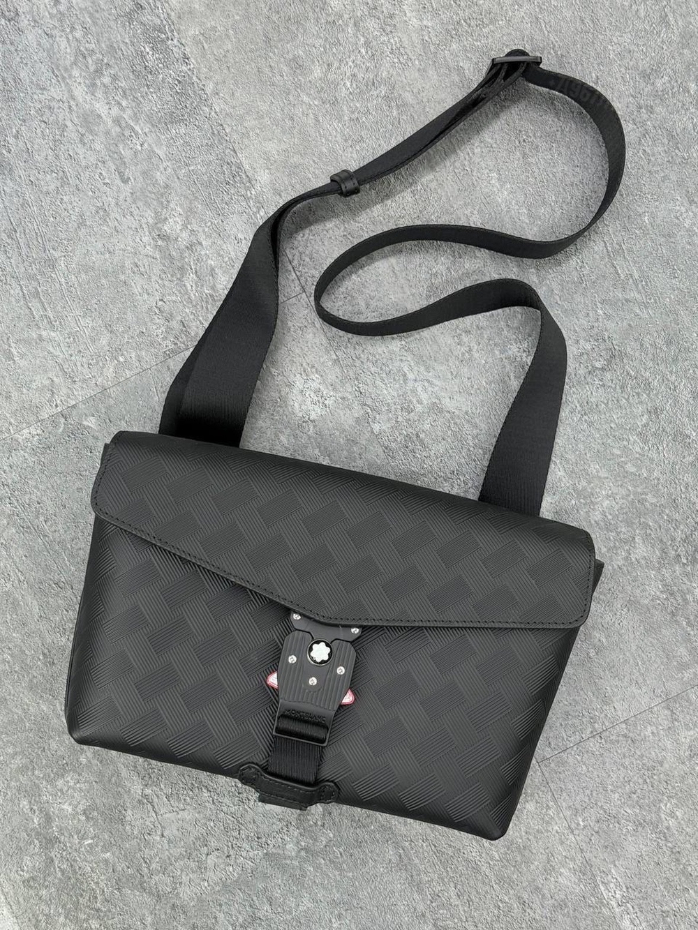 Сумка через плечо Montblanc Extreme 3.0