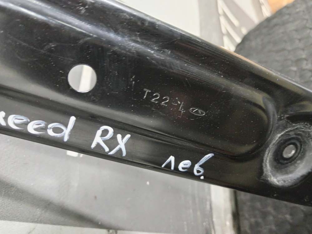 Кронштейн фары левый Exeed RX 23-нв Б/У Оригинал 501005787AA