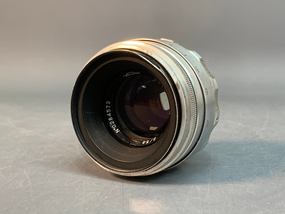 Helios-44 Серебристый. Вмятина на ободе