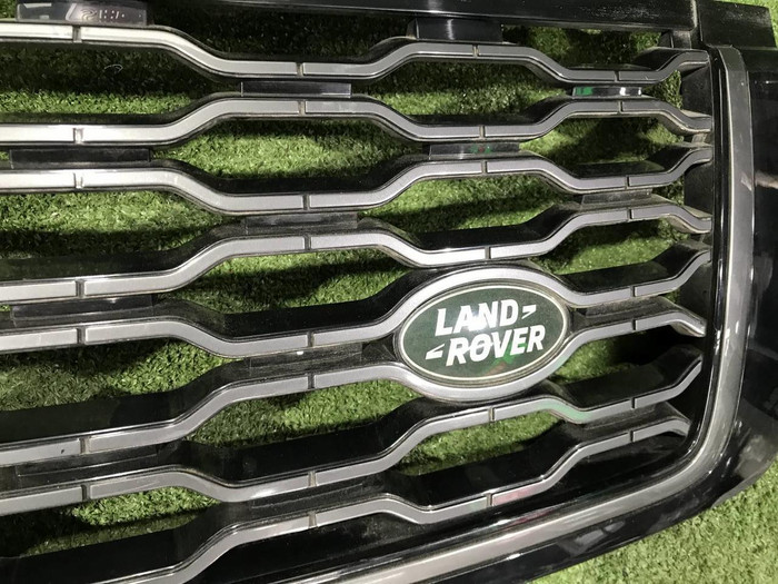 Решетка радиатора Range Rover Vogue 4 L405 (17-22)