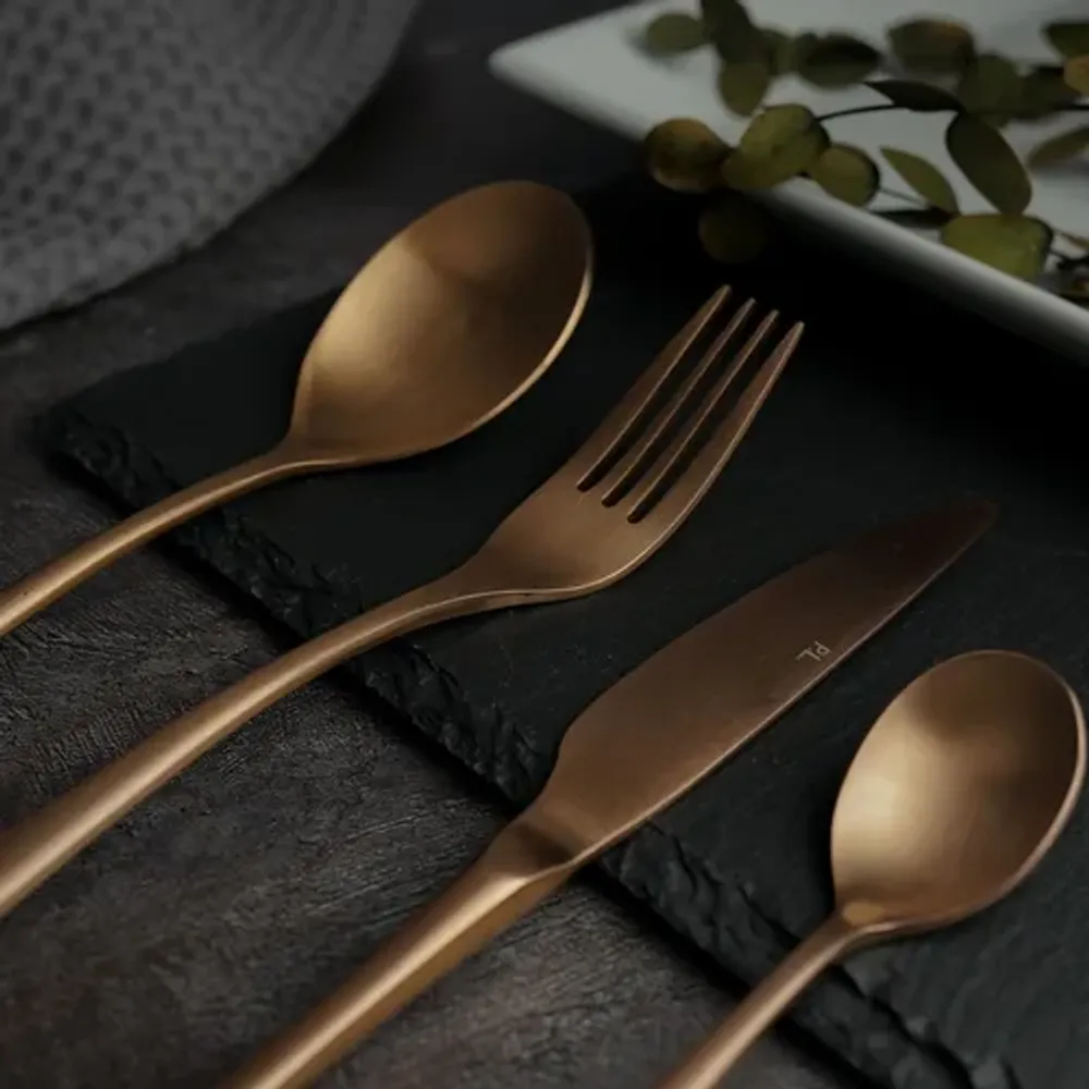 Нож столовый 23,5 см матовый цвет светлая медь PVD Alessi-Copper P.L. [12]