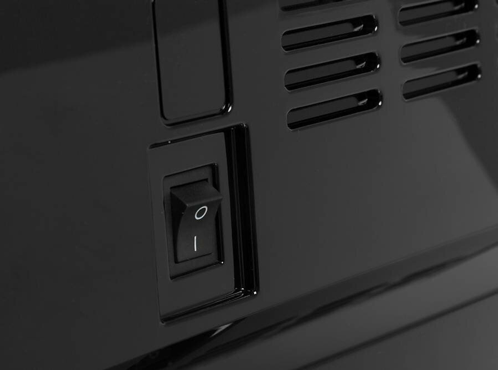 Кофемашина DeLonghi ECAM 22.110.B черная (ECAM 22.110.B )