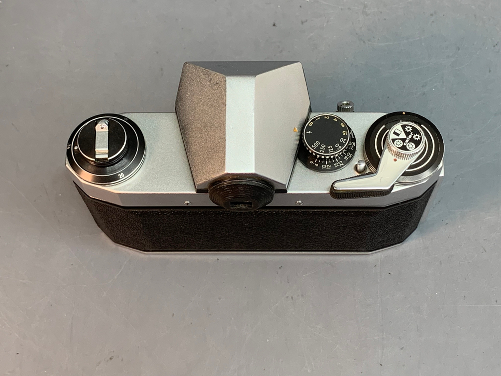 Praktica Super TL