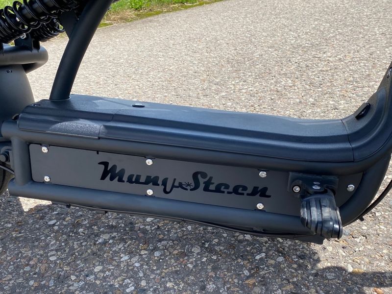 Электроскутер Mangosteen M1P2.0 4000W Dual Battery (В НАЛИЧИИ)
