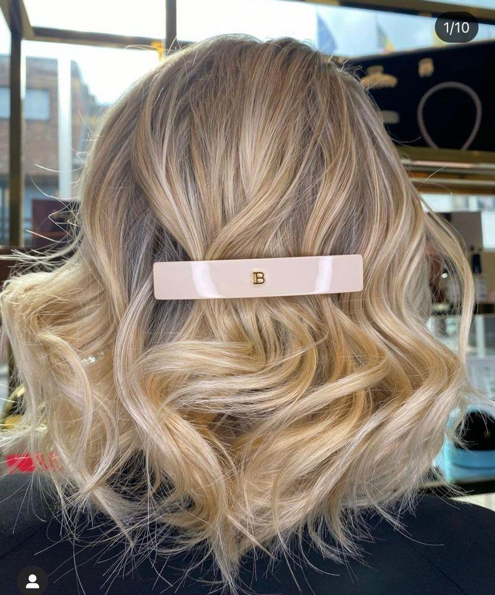 Balmain Hair Заколка-автомат Limited Edition Barrette ручной работы в цвете беж размер L