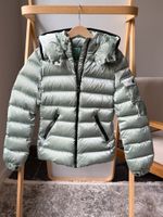 Пуховая куртка Moncler, 140