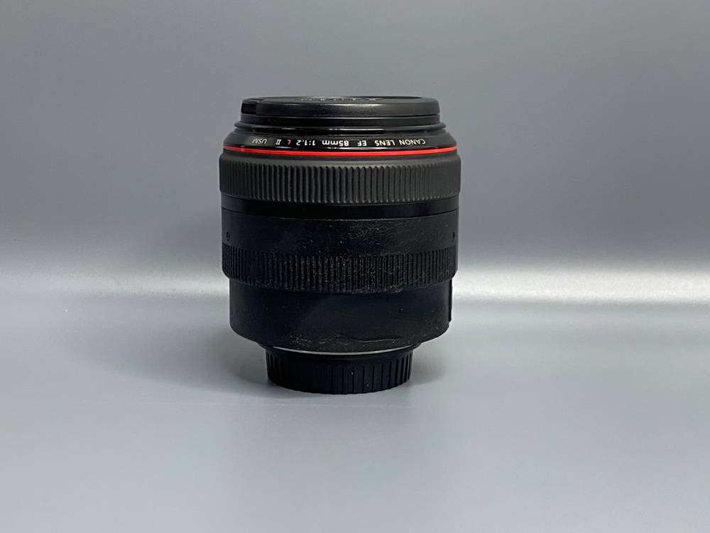 Canon EF 85mm f/1.2L II USM
