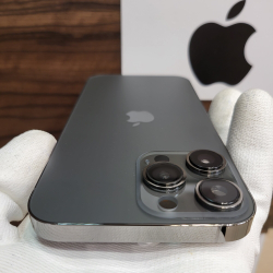 Корпус для iPhone XR в стиле iPhone 14Pro (цвет: Black - космический чёрный)