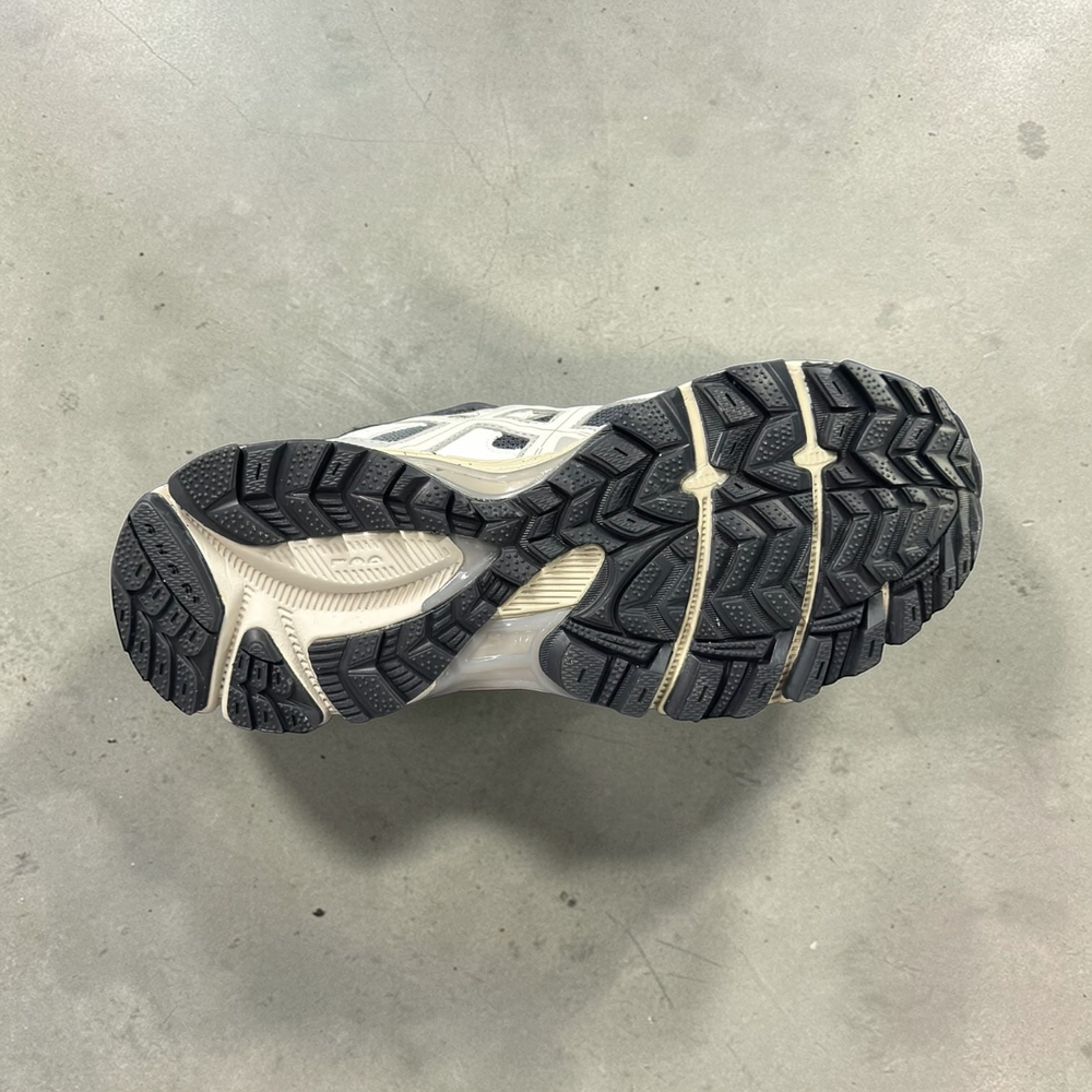 Asics Gel-Kahana 8 • Double Gray