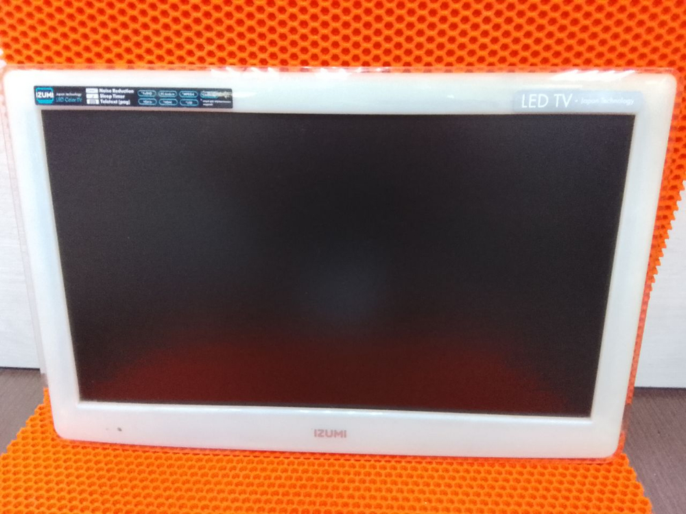 Телевизор Izumi TLE22F205W