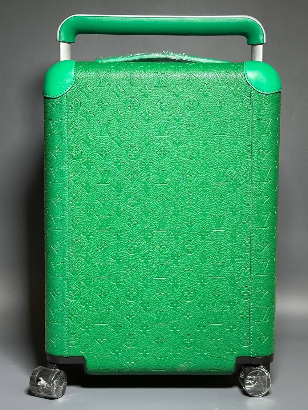 Чемодан Louis Vuitton