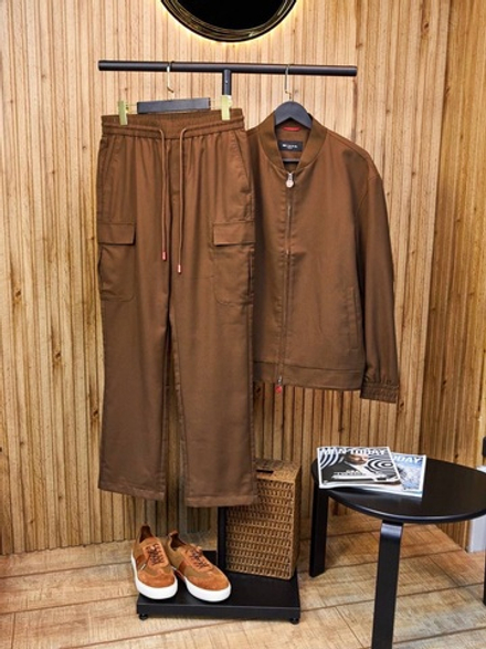 Костюм Kiton