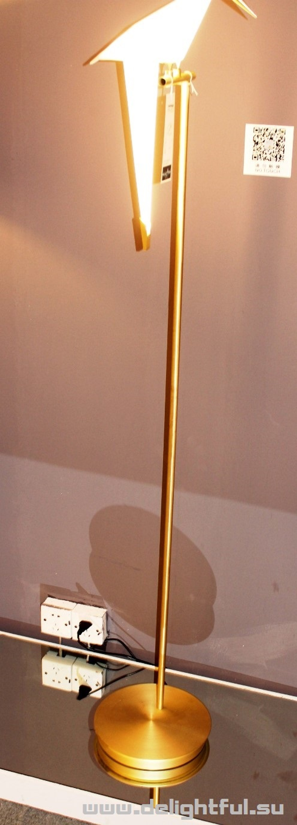 MOOOI-Perch-Light-Floor-lamp-1