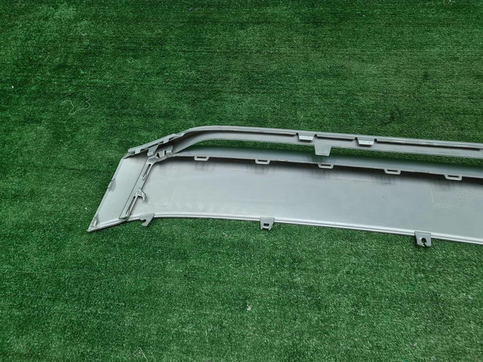 Накладка перед. бампера Audi A4 B9 (19-нв) allroad