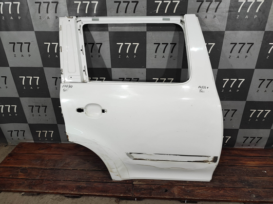 Дверь задняя правая Skoda Yeti 09-18 Б/У Оригинал 5L0833056