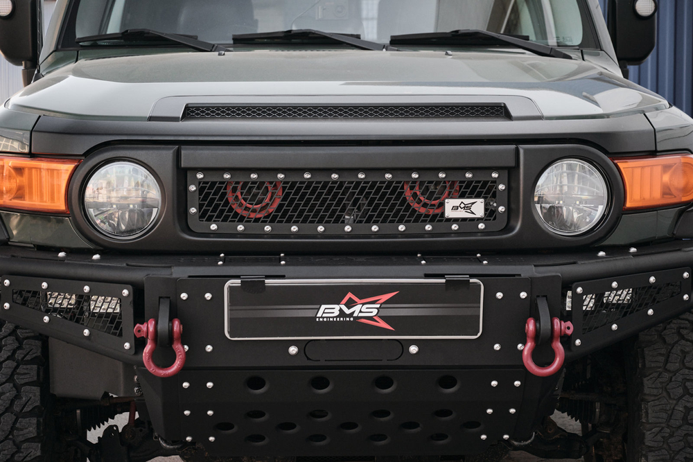 Решетка радиатора BMS серия RS для Тойота FJ Cruiser