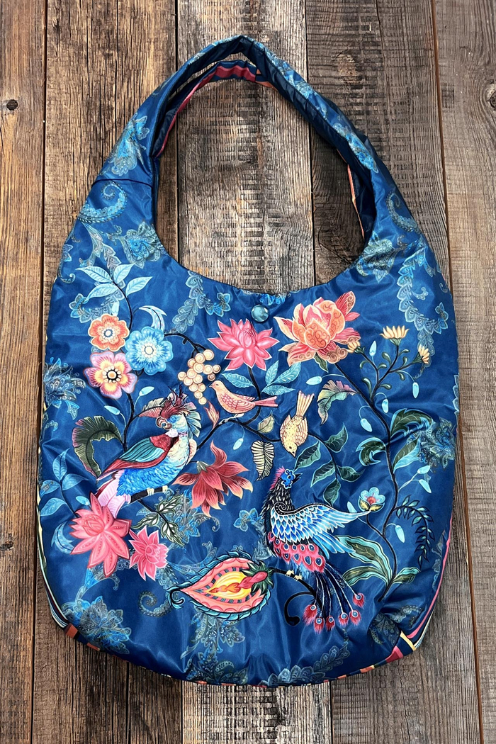 Quilted bag "Blooming garden"