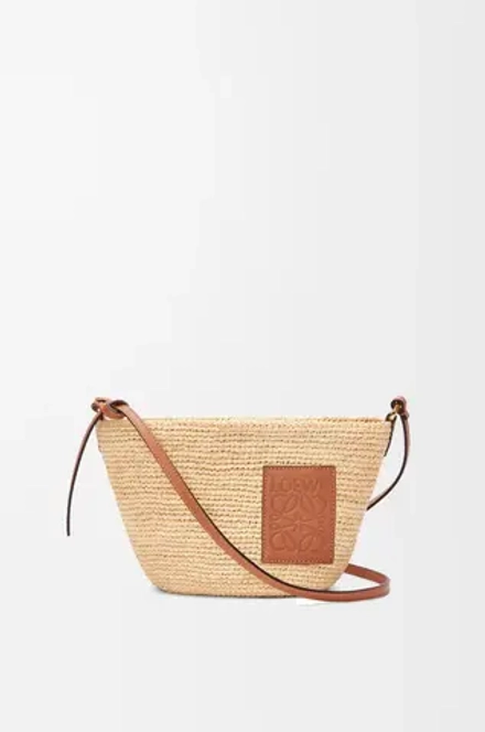 Loewe Сумка-клатч Slit из рафии и телячьей кожи, натуральный
