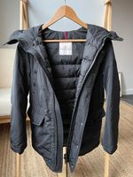 Пуховик Moncler