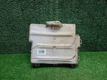 Бачок омывателя Mitsubishi Pajero Sport 3 (15-19)
