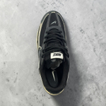 Nike Initiator • Black Bone
