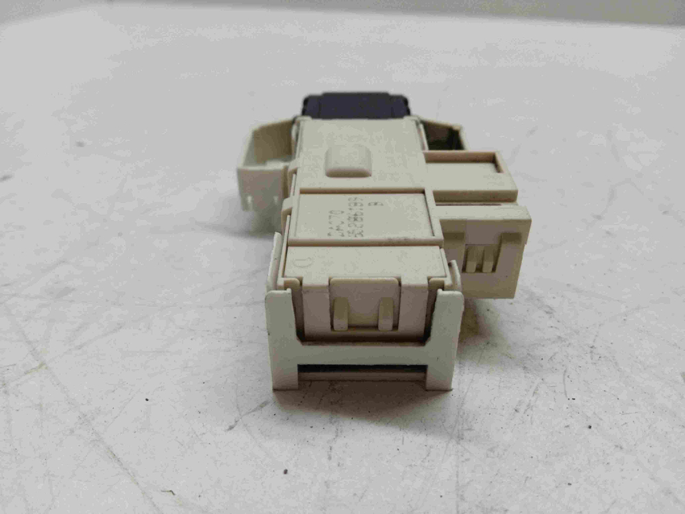 WS10X440 кт256 Блокировка люка стиральной машины Siemens WS10X440 б/у