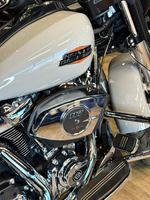 STREET GLIDE SPECIAL, 2024 BILLIARD GRAY/chrome