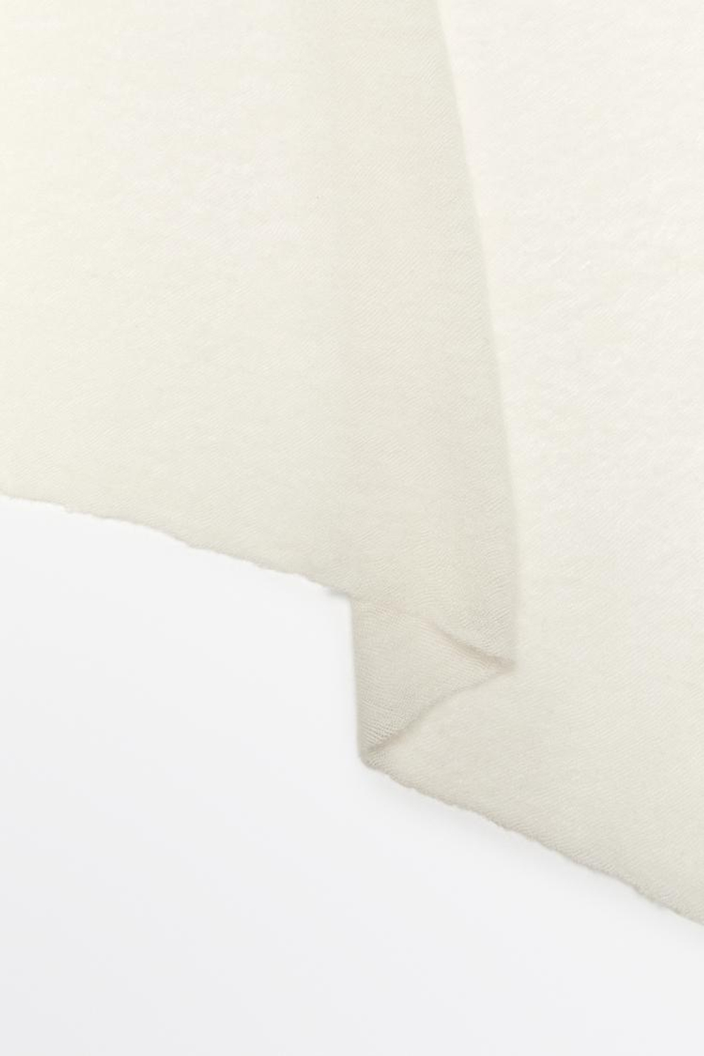 Massimo Dutti Шарф из 100% кашемира, кремовый
