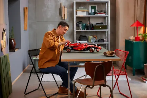 Конструктор LEGO Technic 42207 Ferrari SF-24 F1