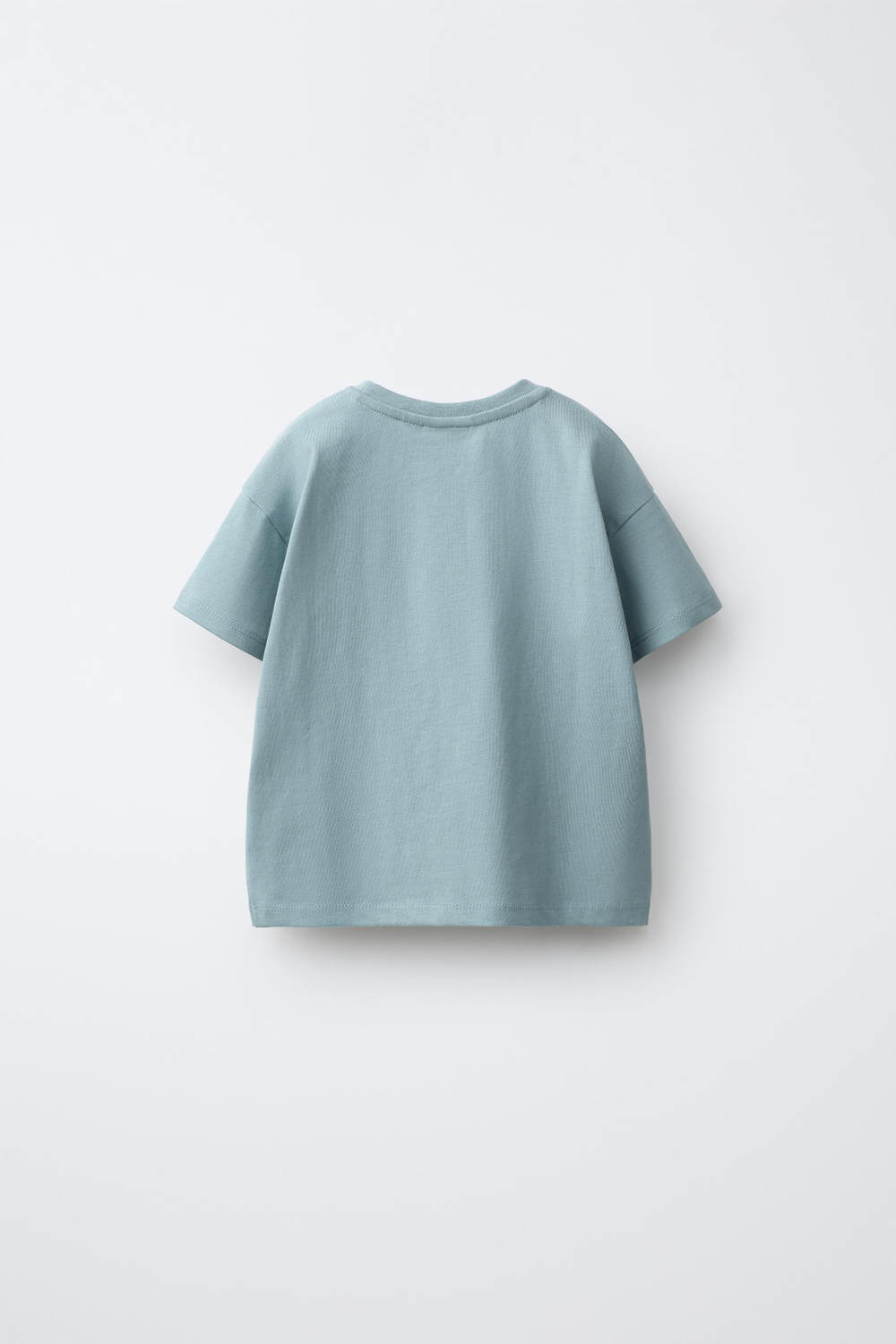 ZARA ОДНОТОННАЯ ФУТБОЛКА С ВЫШИВКОЙ «СЕРДЦЕ», СИНЕВАТЫЙ