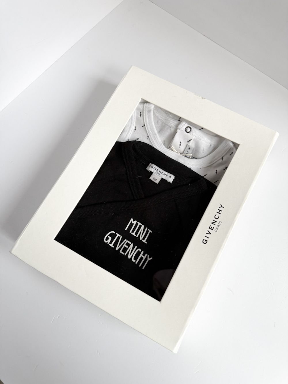 Новый комплект хлопковых боди Givenchy 2 шт, 50