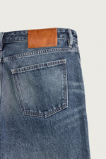 РАСКЛЕШЕННЫЕ ДЖИНСЫ С РАЗРЕЗАМИ — ZARA