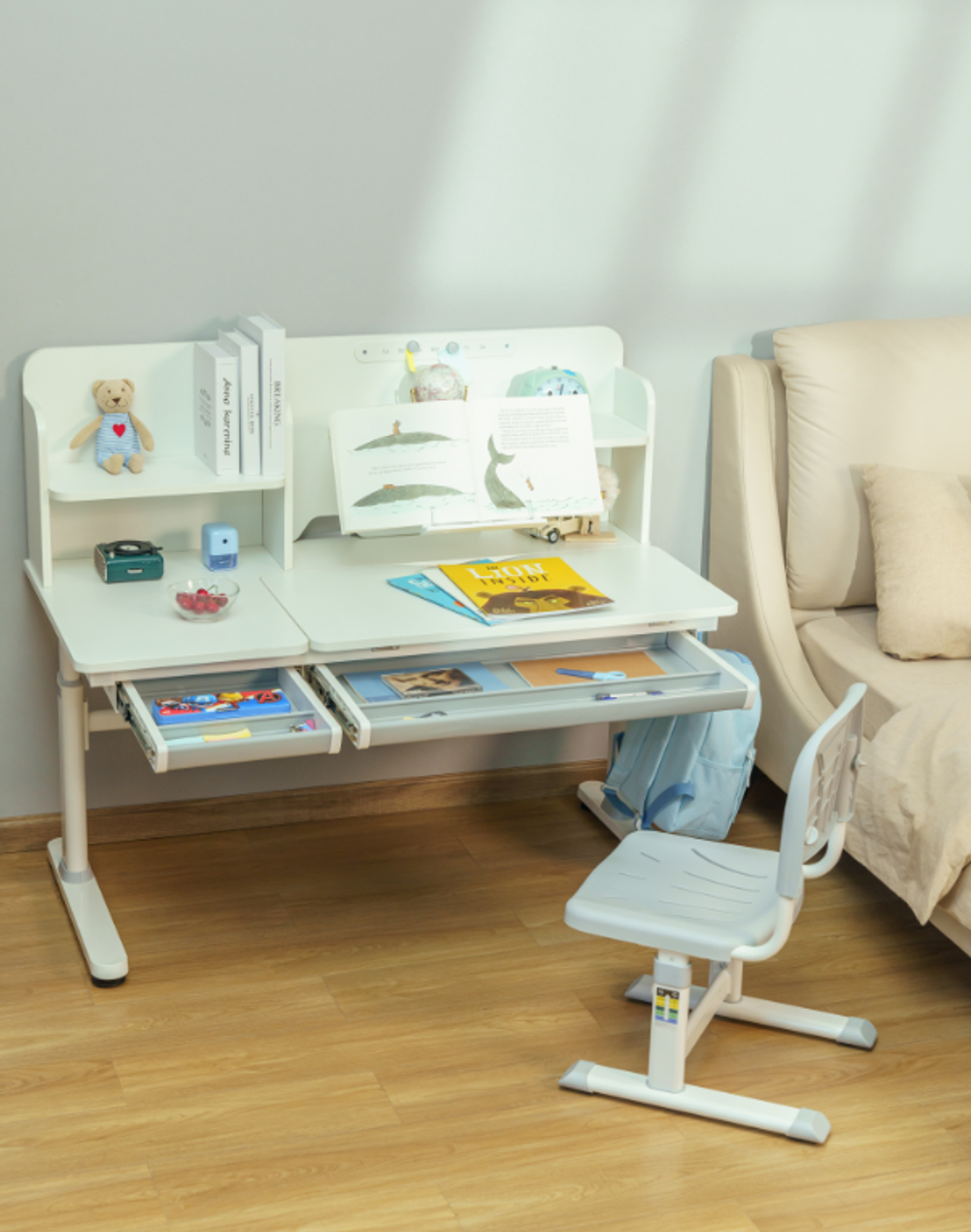 Растущая парта Cubby Iris II (1200×600 мм)