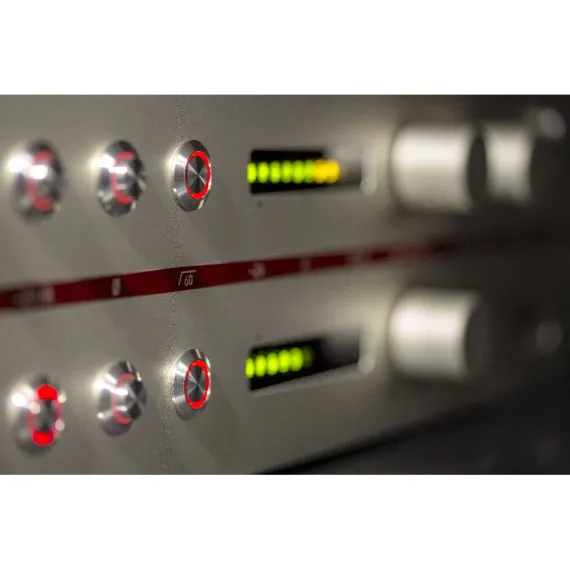 Neumann V 402