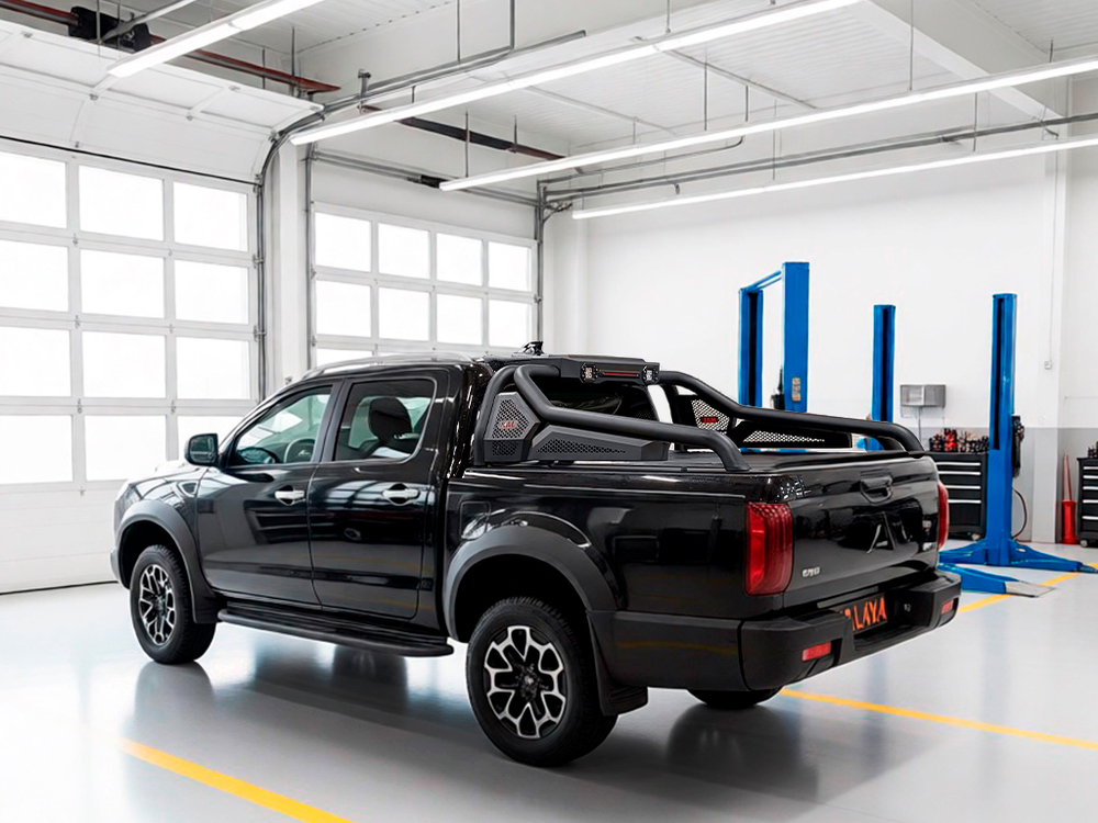Дуга SPORT BAR 2 (2 задних прожектора, стоп-сигнал.Hilux, JAC и др.)