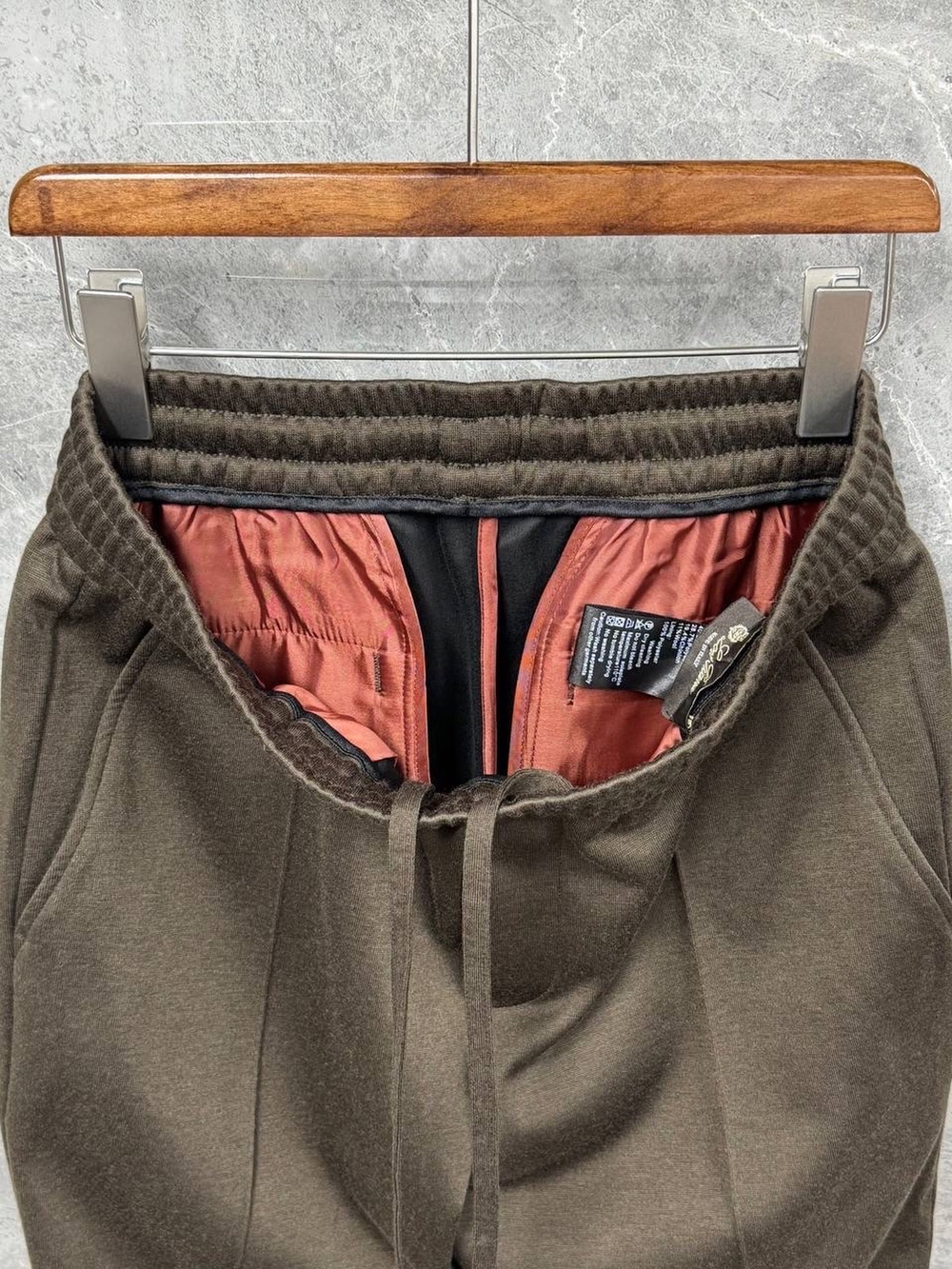 Прогулочный костюм Loro Piana