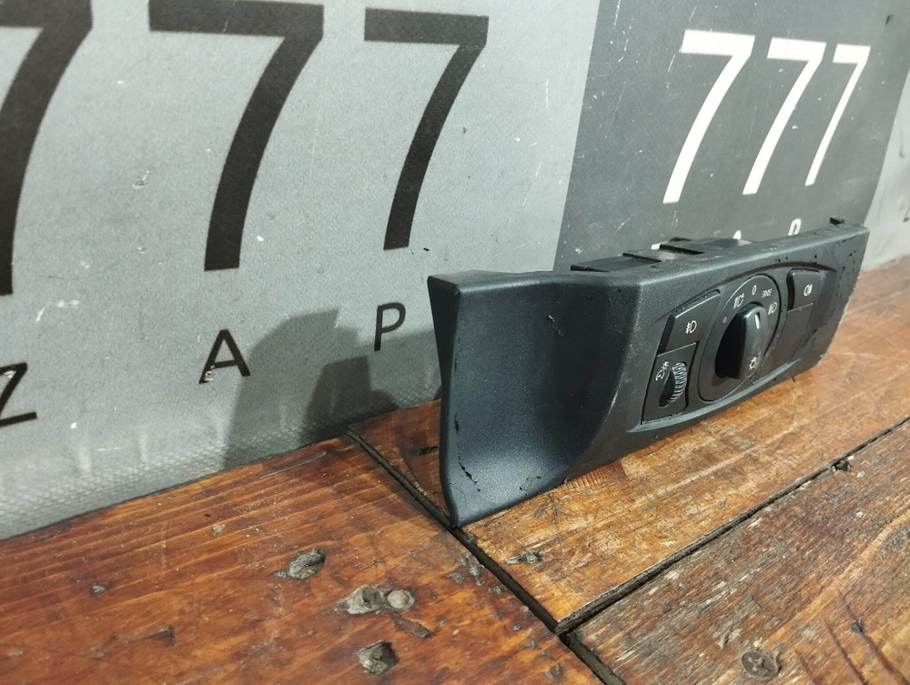 Переключатель света BMW 5-Series (E60)  Б/У Оригинал 6953733