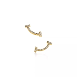 Серьги из жёлтого золота с бриллиантами 18k(750 проба), Tiffany💠 T - smile. В наличии