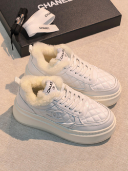 Кроссовки Chanel