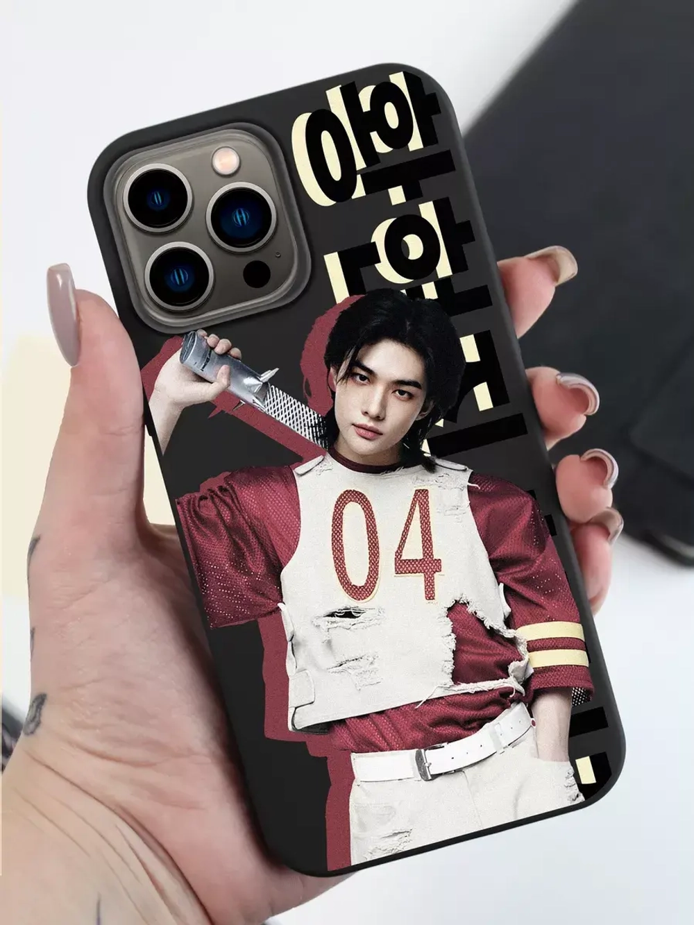 Чехол на iPhone 13 Pro Max с принтом