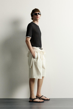 ФУТБОЛКА RELAXED FIT С КОНТРАСТНОЙ ОТДЕЛКОЙ — ZARA