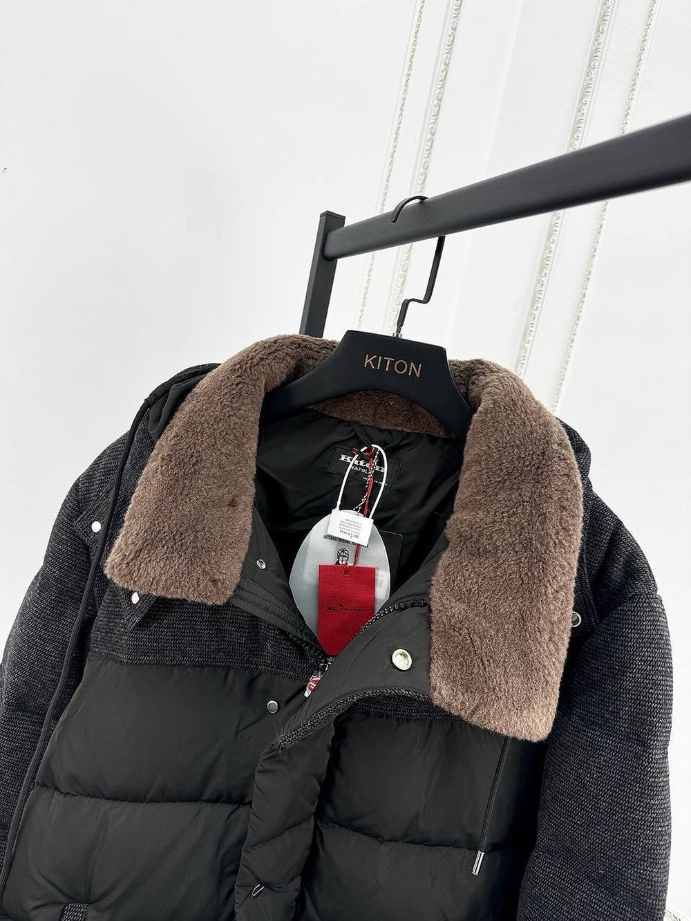 Пуховик Kiton