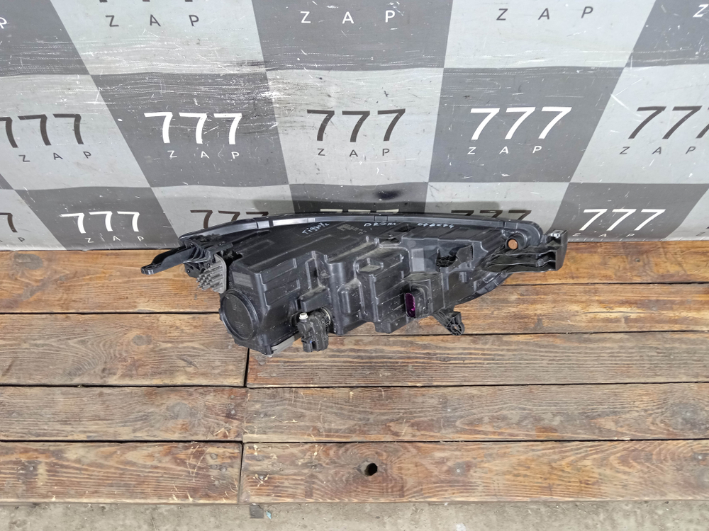 Фара левая LED Chery Tiggo 7L 24-нв Б/У Оригинал 605001051AA