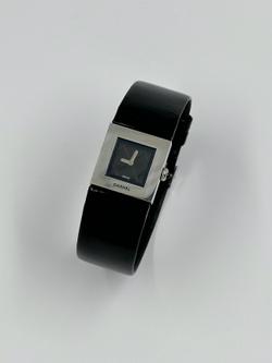Часы Chanel Matelassé