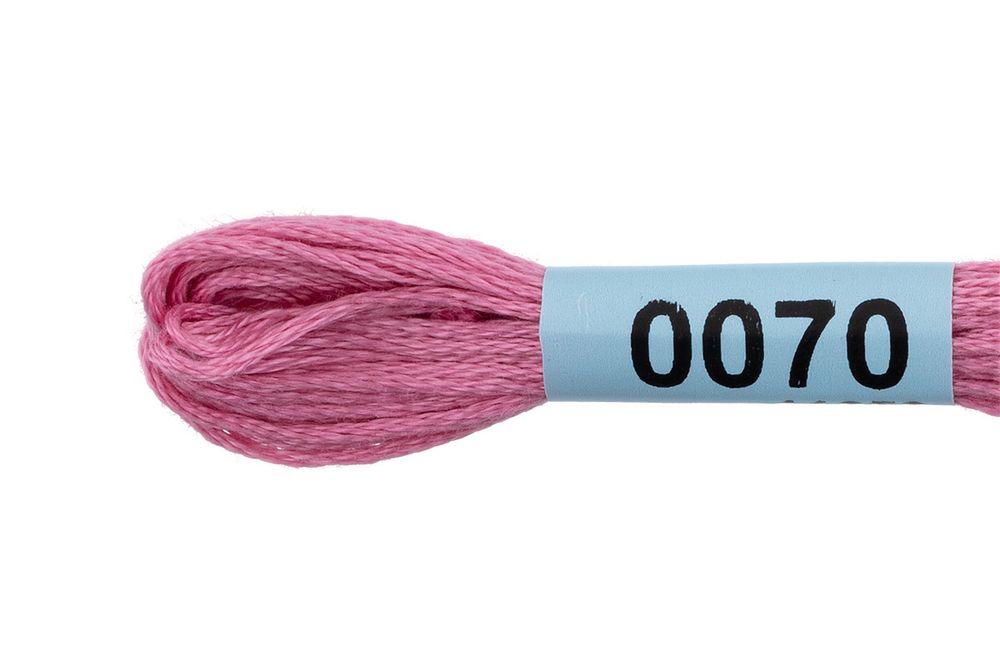 Мулине Gamma 100% хлопок, цв.0070 розовый, 24 мотка по 8 метров