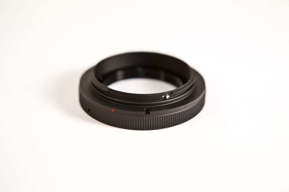 Т-кольцо Bresser для камер Canon EOS M42