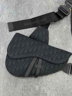 Сумка через плечо Christian Dior Saddle